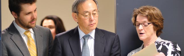 Energy Secretary Chu and Kathleen Hogan