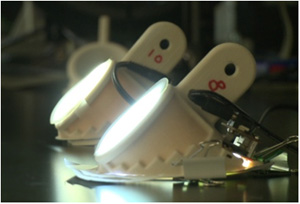 Solid-state lighting device