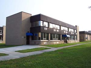 Photo of the Mammalian Genetics Office Building at Oak Ridge National Laboratory