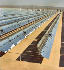 Usina termo solar no deserto do Mojave, Califória